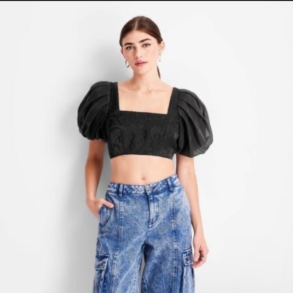 Kahlana Barfield puff short sleeve organza
